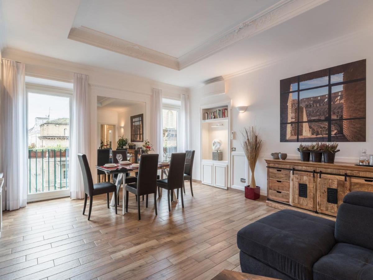 The Best Rent - Elegant Three-Bedroom Apartment A Few Steps From Fontana Di Trevi Eksteriør bilde