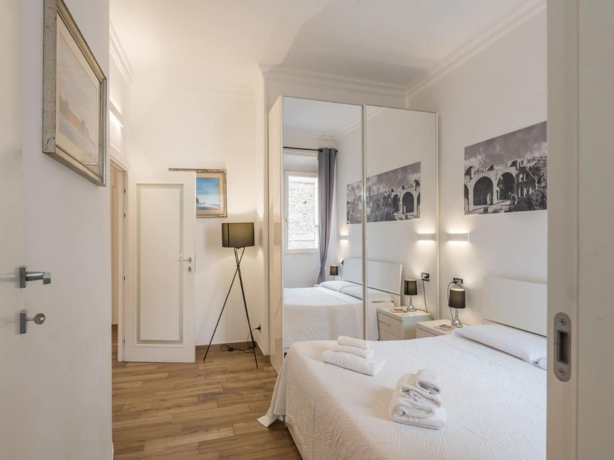 The Best Rent - Elegant Three-Bedroom Apartment A Few Steps From Fontana Di Trevi Eksteriør bilde
