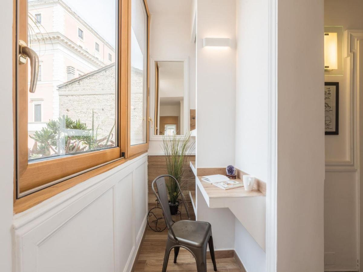 The Best Rent - Elegant Three-Bedroom Apartment A Few Steps From Fontana Di Trevi Eksteriør bilde